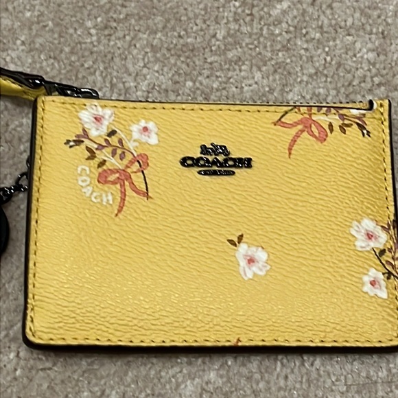 Coach Accessories - NWT COACH mini skinny floral bow collection.